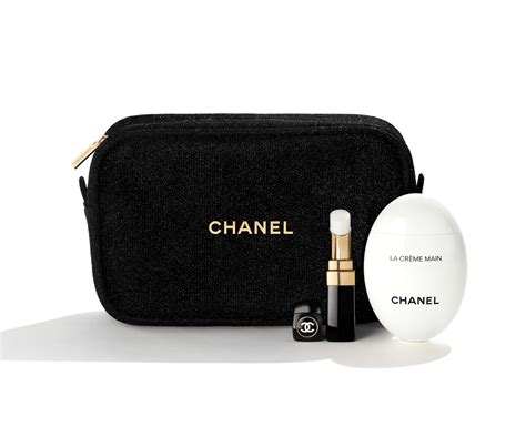 chanel beauty gift set with bag|chanel holiday gift sets 2022.